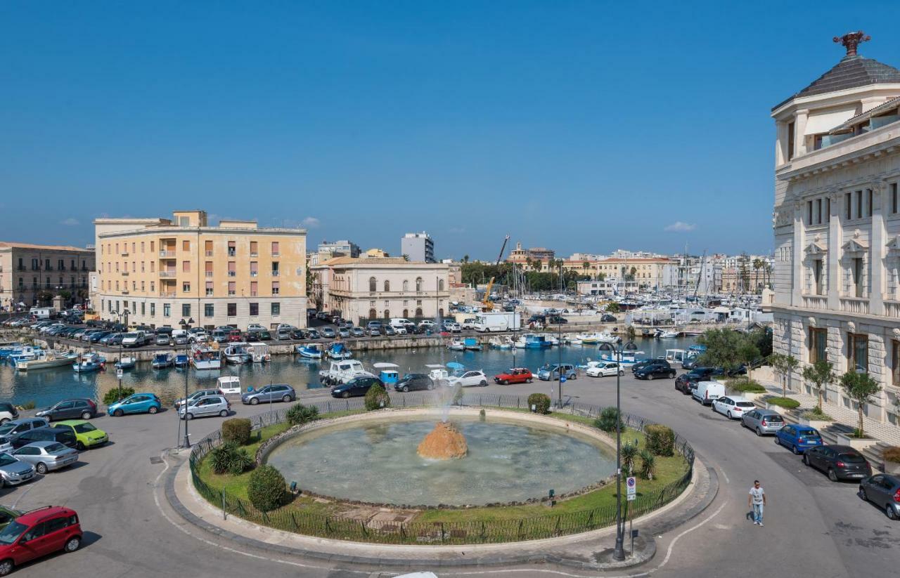 Darsena Apartments By Wonderful Italy Syrakuzy Zewnętrze zdjęcie